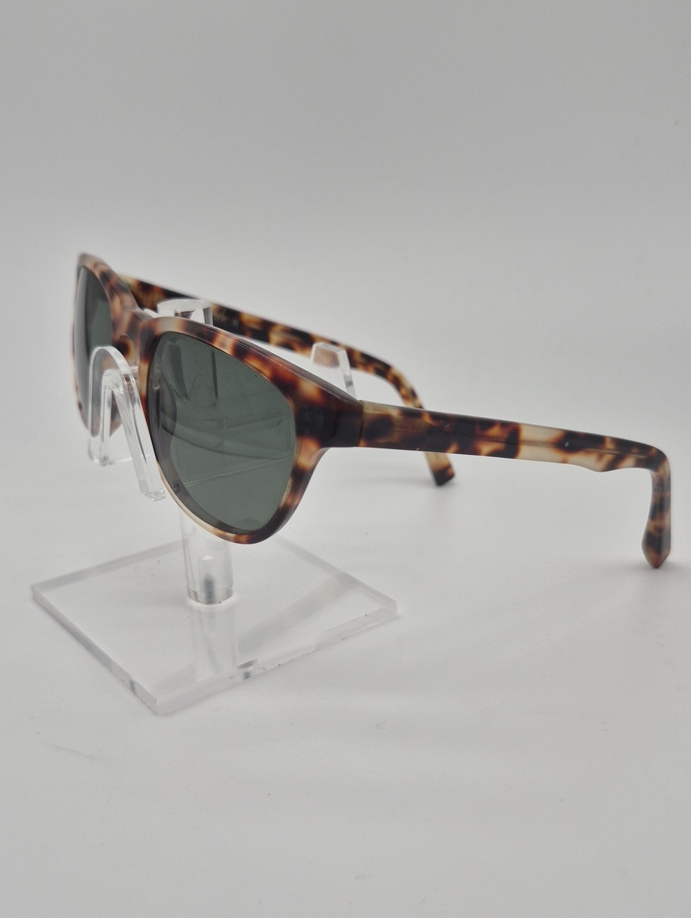 Warby Parker Tortoiseshell Sunglasses with Dark Green Lenses